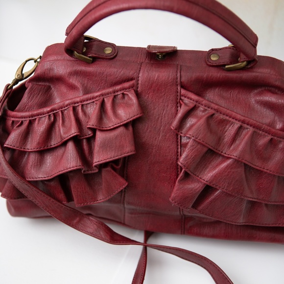Jessica Simpson Purse with Ruffles! - Picture 7 of 10